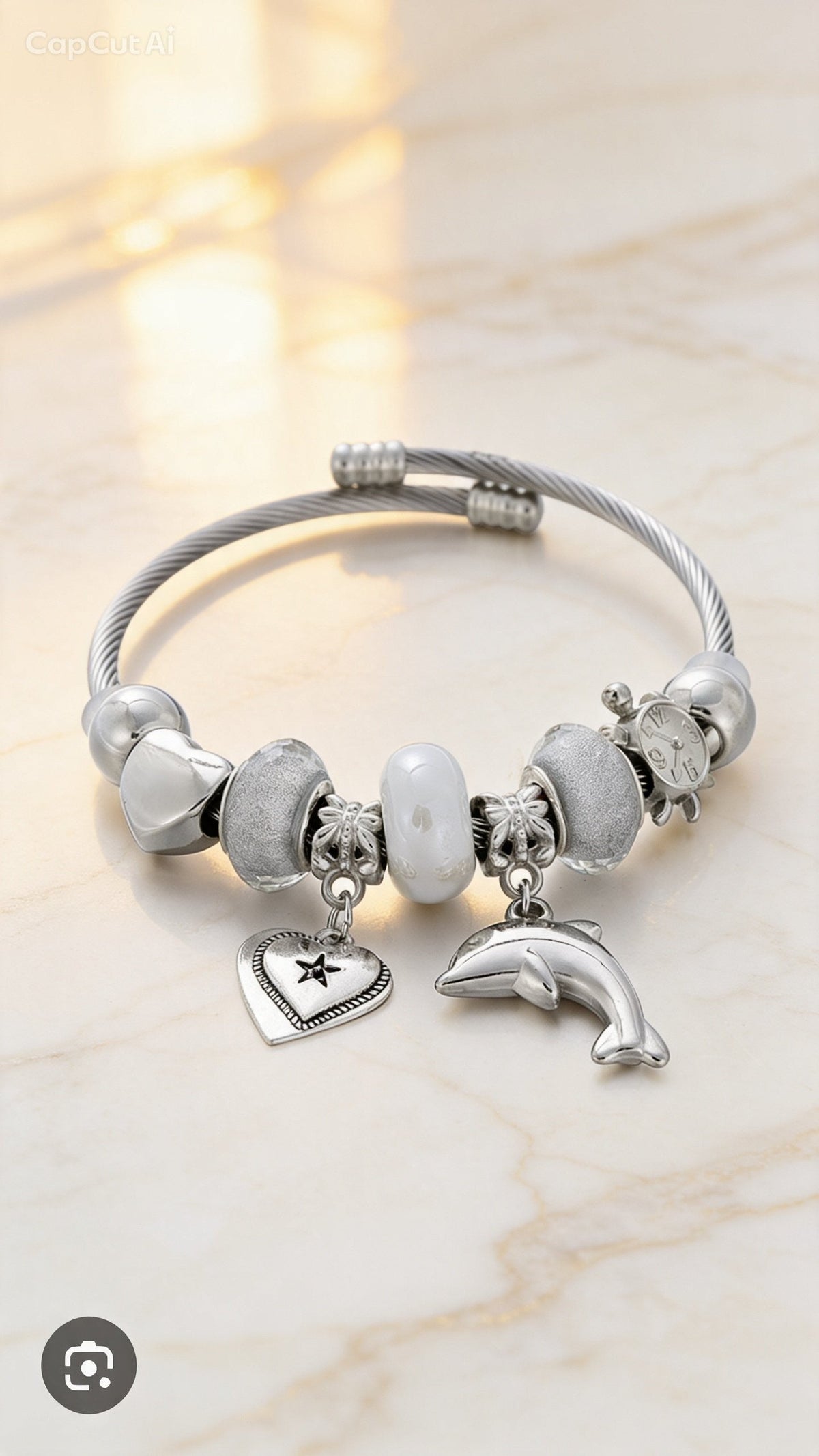 bracelet with lovely look, trendy jewelr